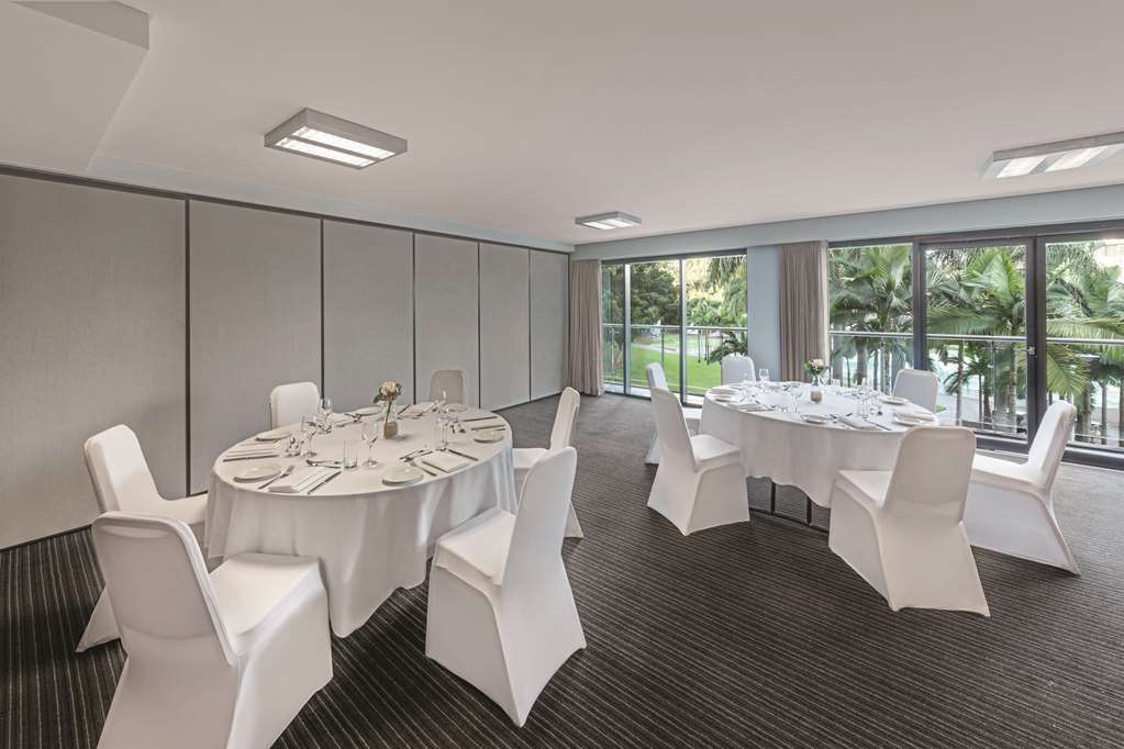 Adina Waterfront Aparthotel Darwin